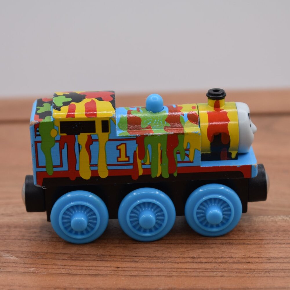 Paint Splattered Thomas the Train Wooden Railway Tank Engine Friends 2003 Rare - Picture 4 of 6